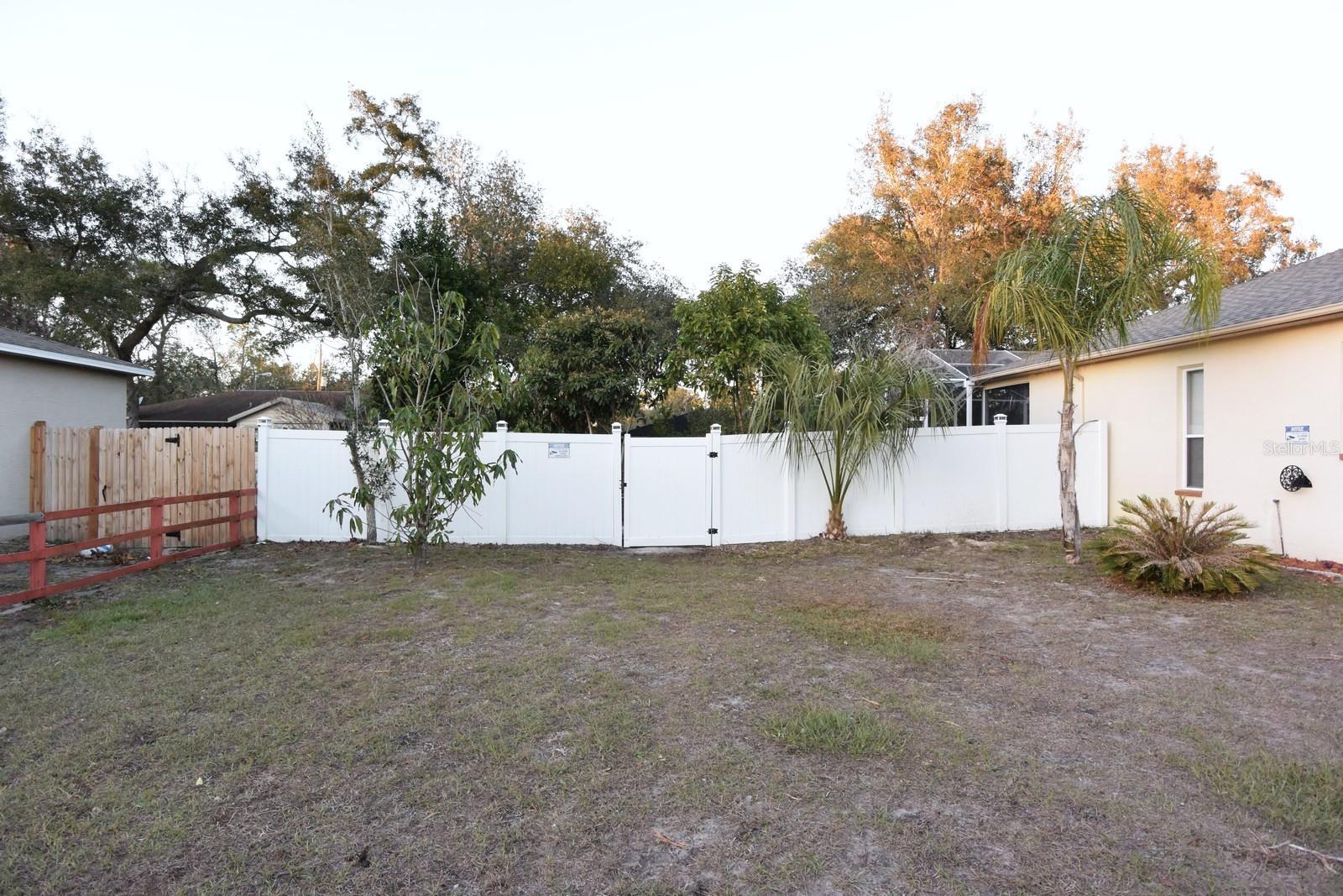 WEEKI WACHEE WOODLANDS - Residential