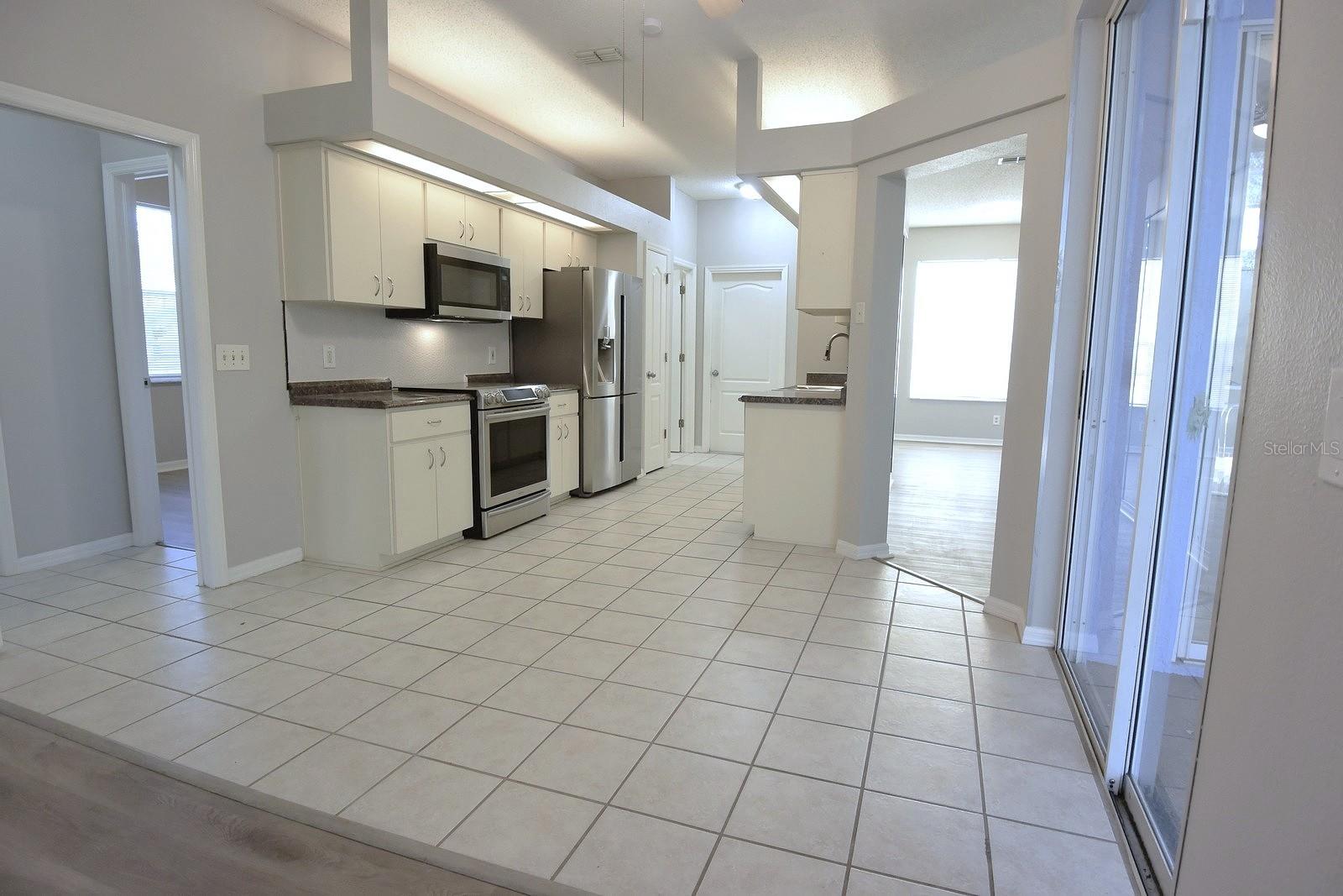 WEEKI WACHEE WOODLANDS - Residential