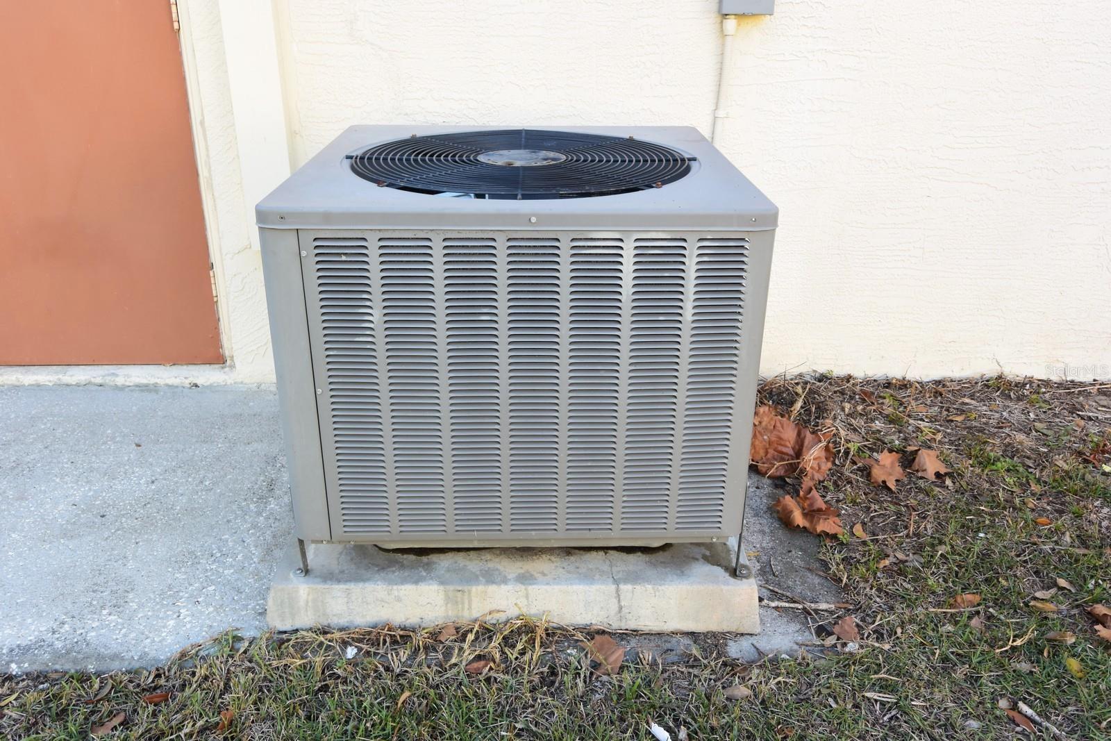 WEEKI WACHEE WOODLANDS - Residential