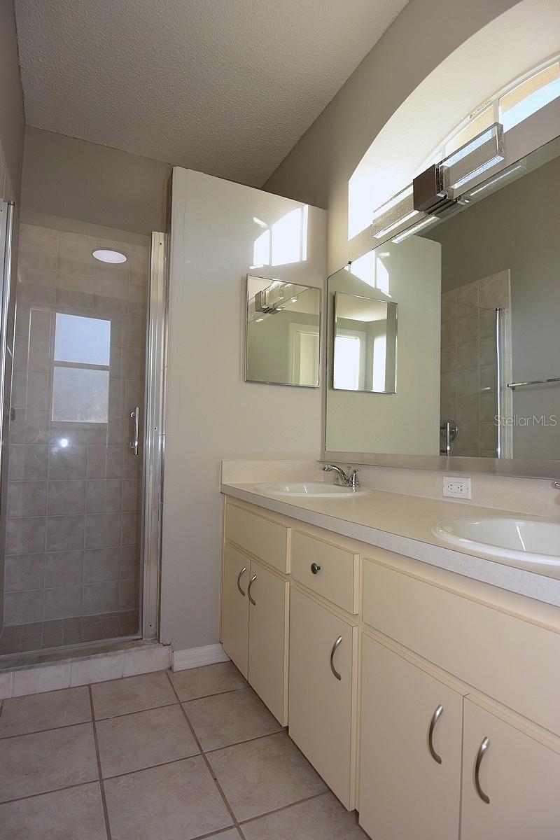 WEEKI WACHEE WOODLANDS - Residential