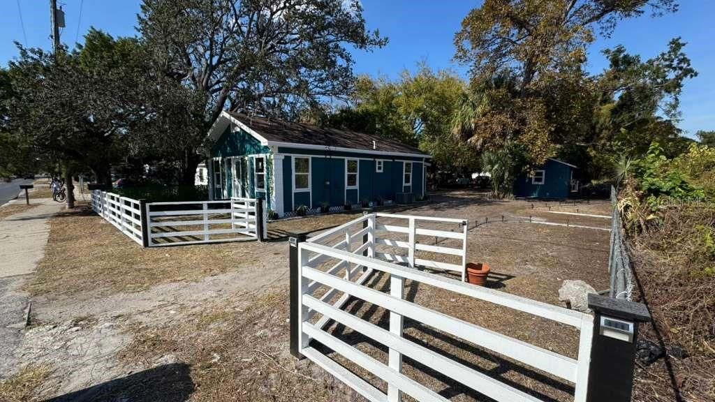 Photo of 1118 E Linebaugh Avenue, Tampa, FL 33612 (MLS # O6362921)