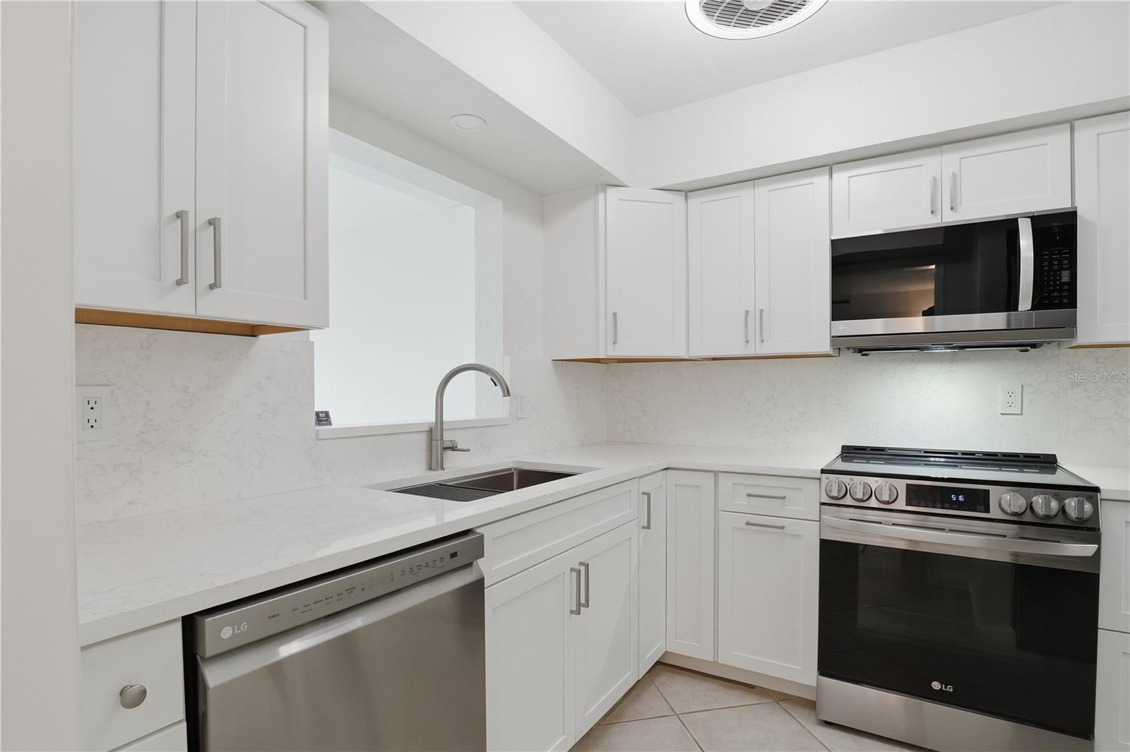 7860 PALM AIRE LANE 103