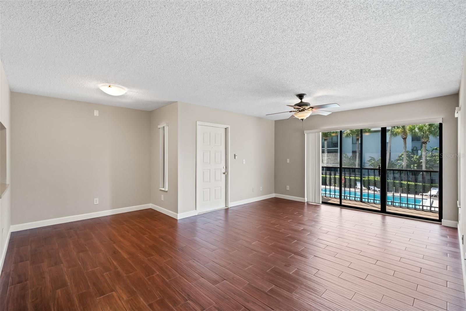 PINE RIDGE CLUB VILLAGE 1 PH 2 A CONDO BLDG 17 - Residential