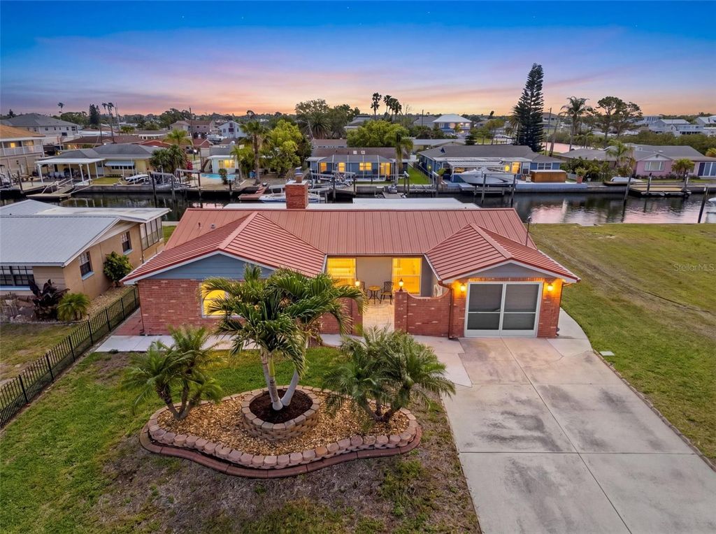 Photo of 13520 Allyn Drive, Hudson, FL 34667 (MLS # W7885019)