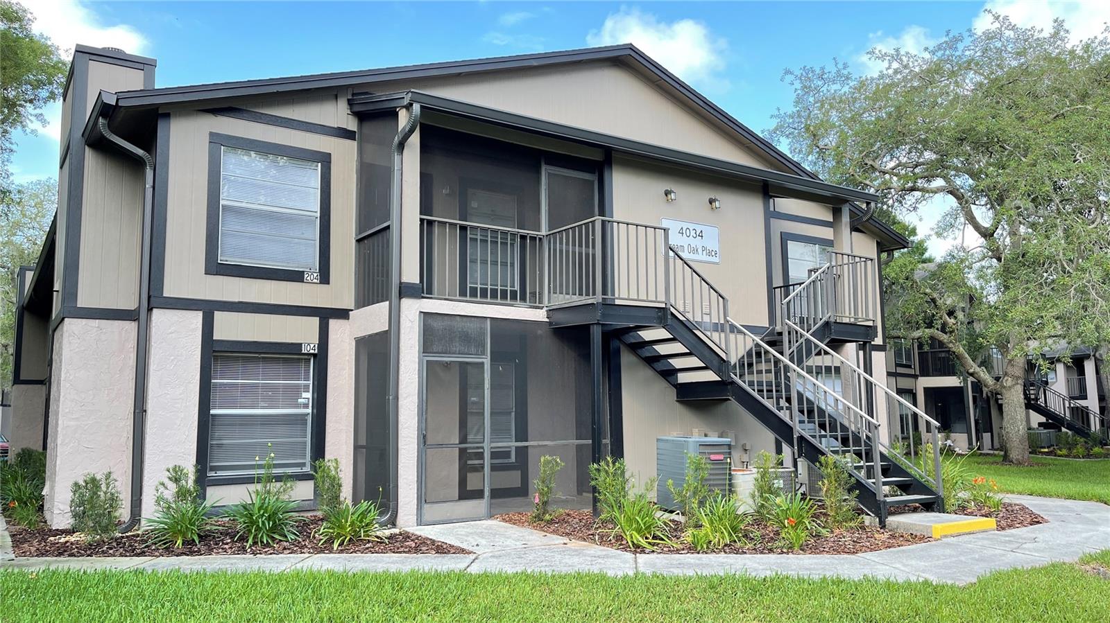 NORTH OAKS CONDO III - Residential