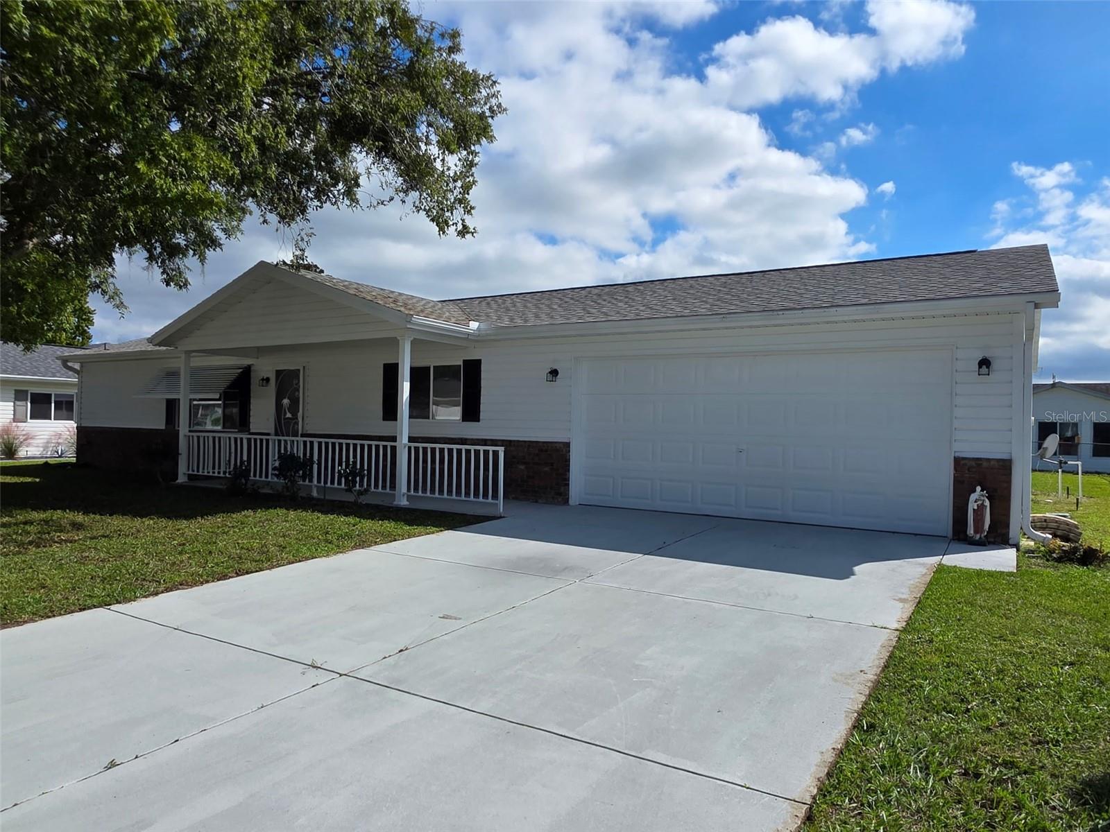 SPRUCE CREEK SOUTH - Residential Lease