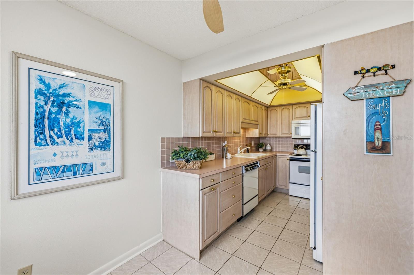 INTREPID THE CONDO - Residential