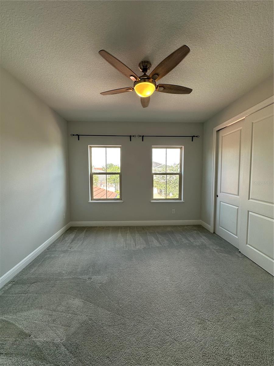 LAKESHORE PRESERVE PH 1 - Residential Lease