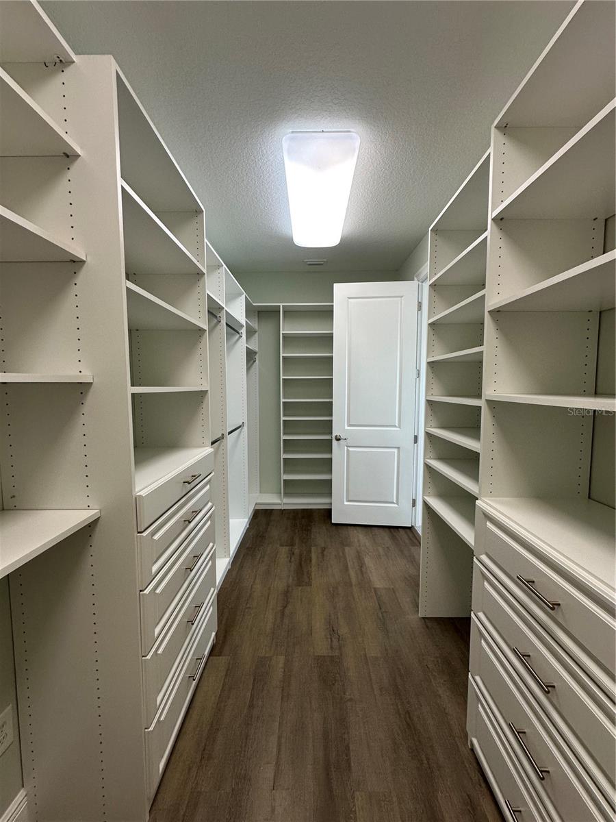 LAKESHORE PRESERVE PH 1 - Residential Lease