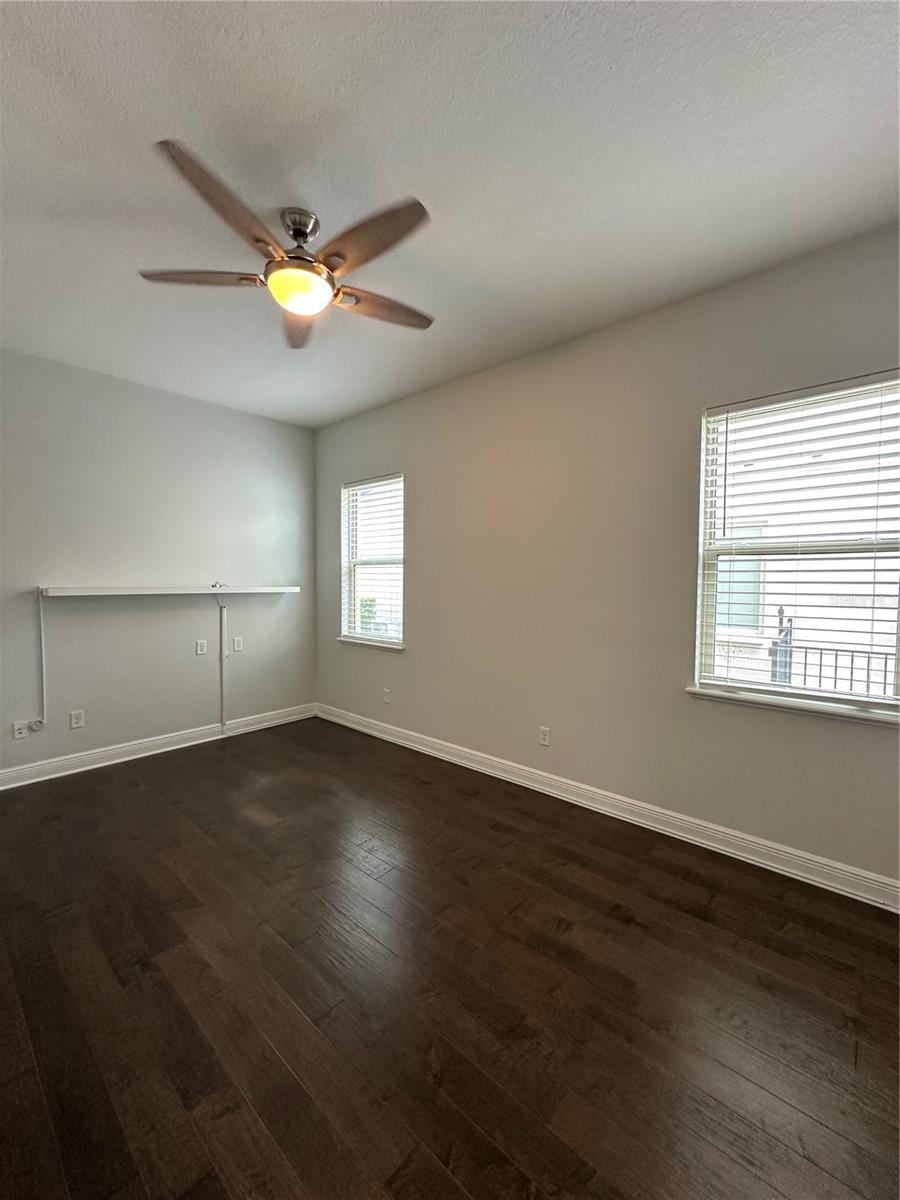 LAKESHORE PRESERVE PH 1 - Residential Lease
