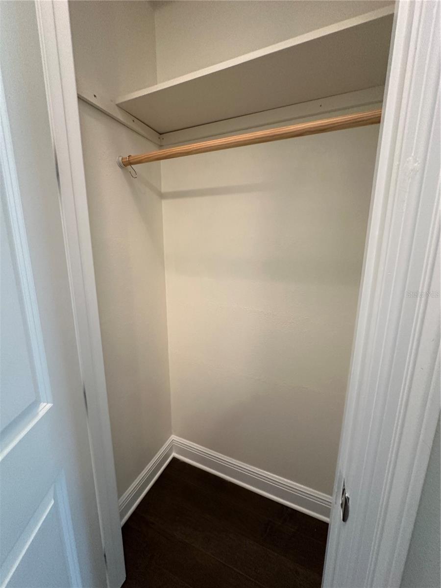 LAKESHORE PRESERVE PH 1 - Residential Lease