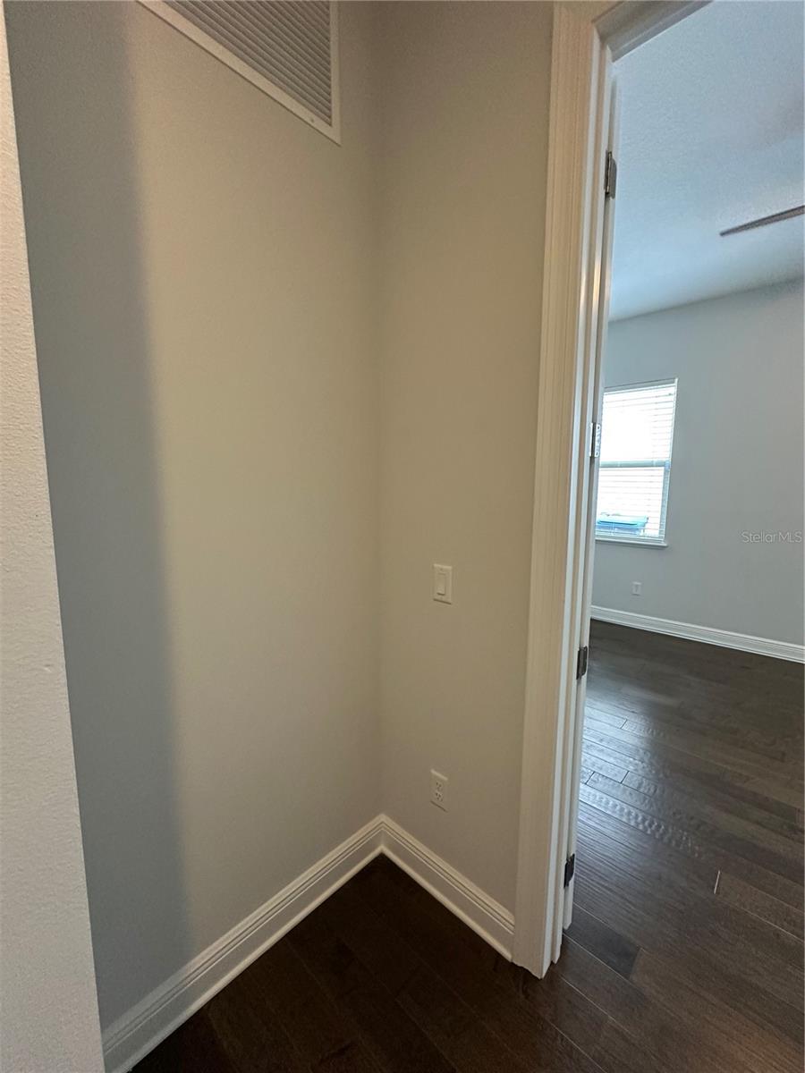 LAKESHORE PRESERVE PH 1 - Residential Lease