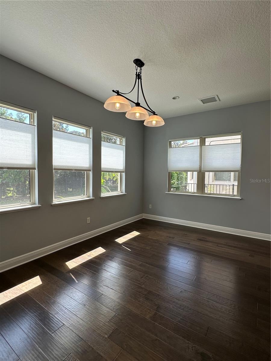 LAKESHORE PRESERVE PH 1 - Residential Lease