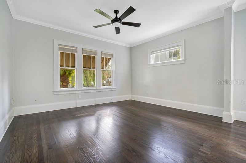 613 E RIDGEWOOD STREET 2