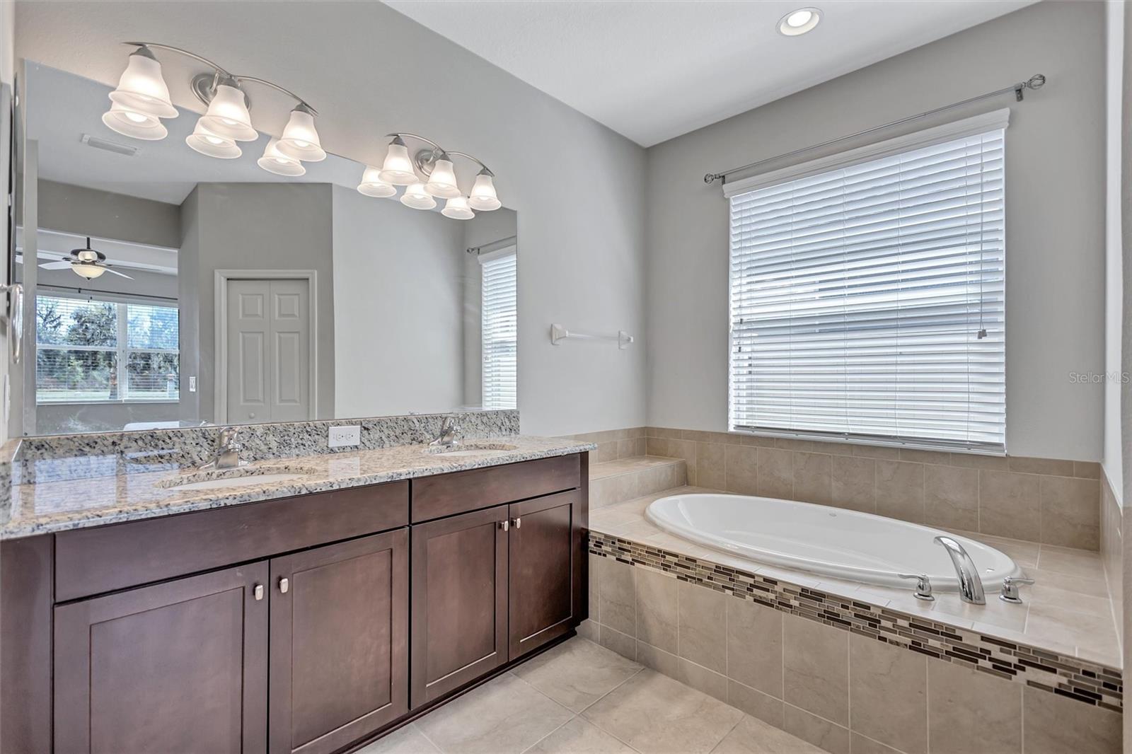 CHANNING PARK - Residential