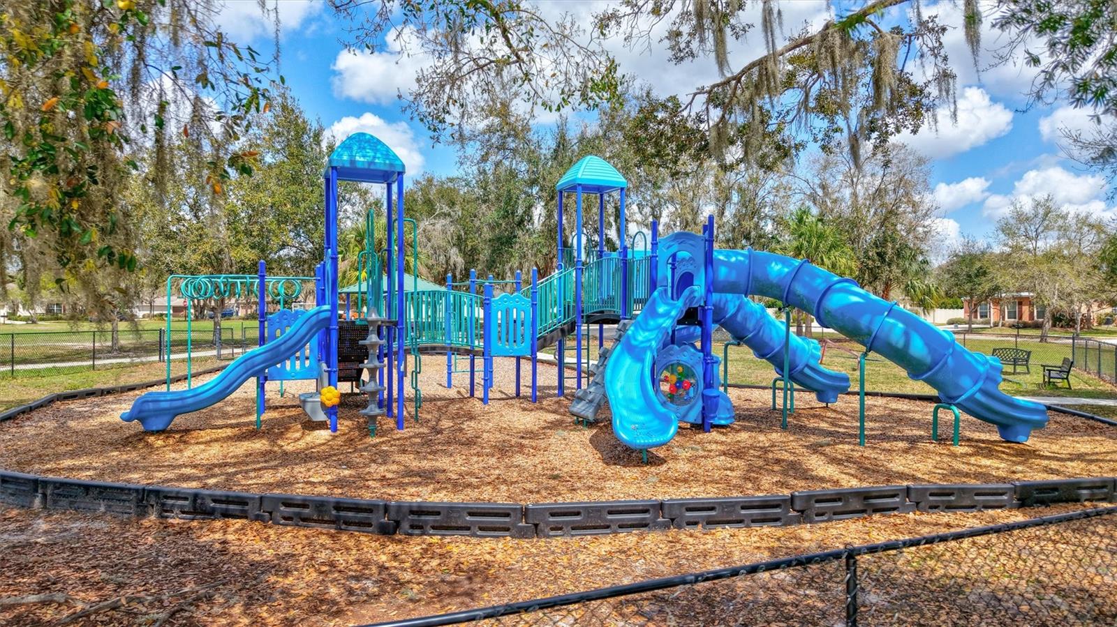 CHANNING PARK - Residential