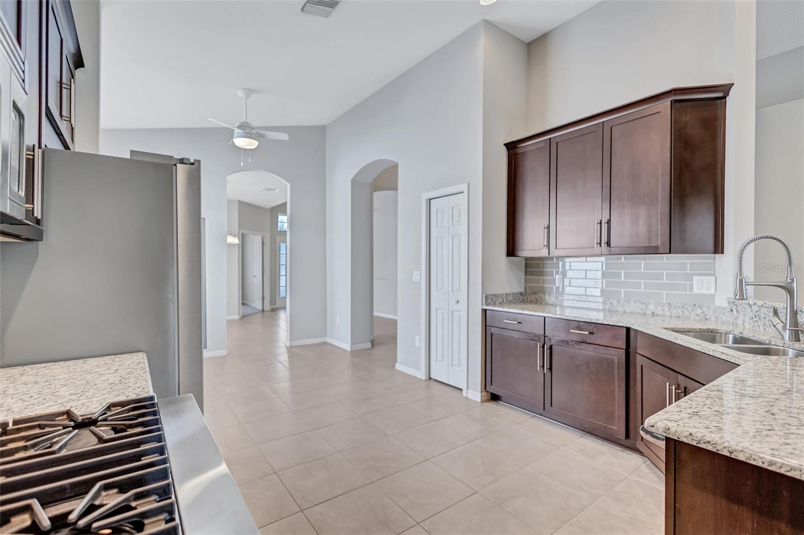 CHANNING PARK - Residential