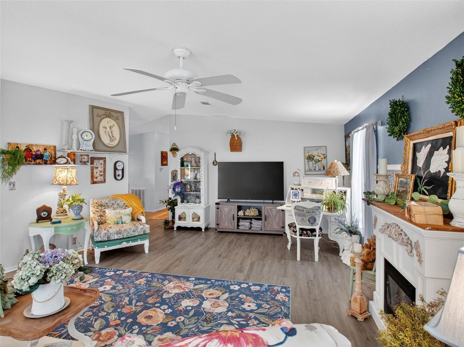 EL JOBEAN WARD 07 PLAN 01 - Residential