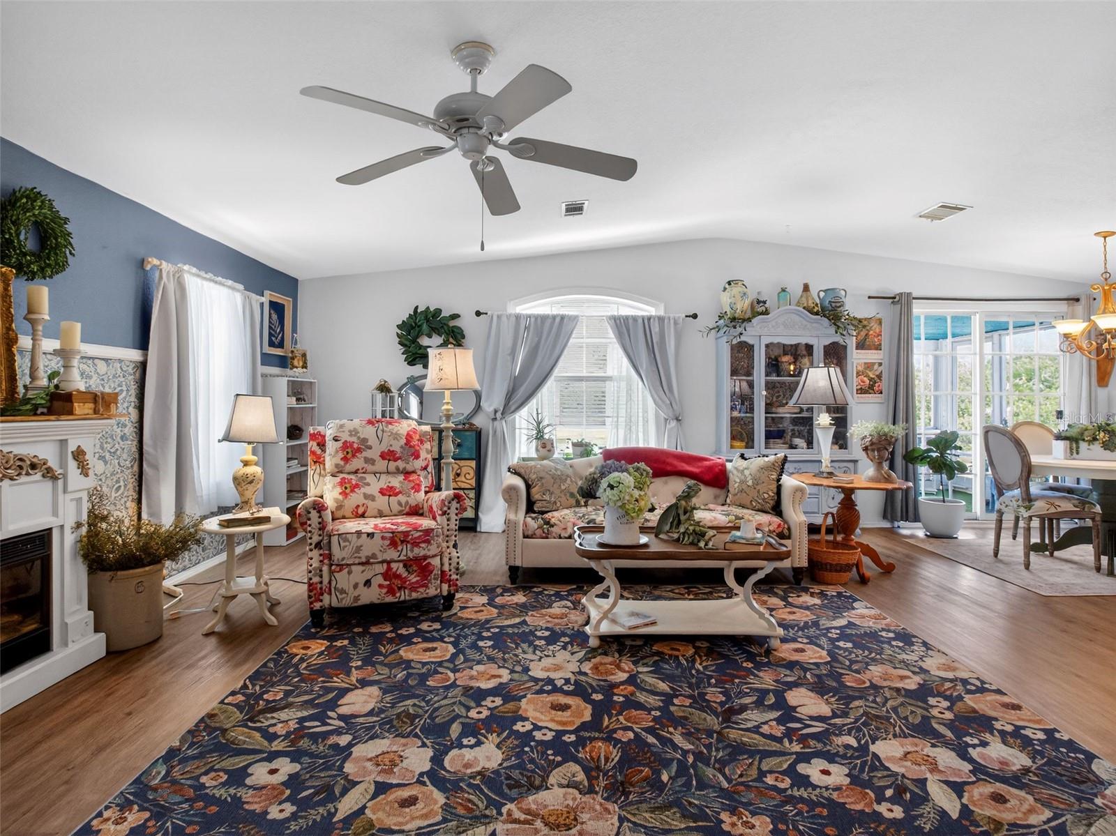 EL JOBEAN WARD 07 PLAN 01 - Residential