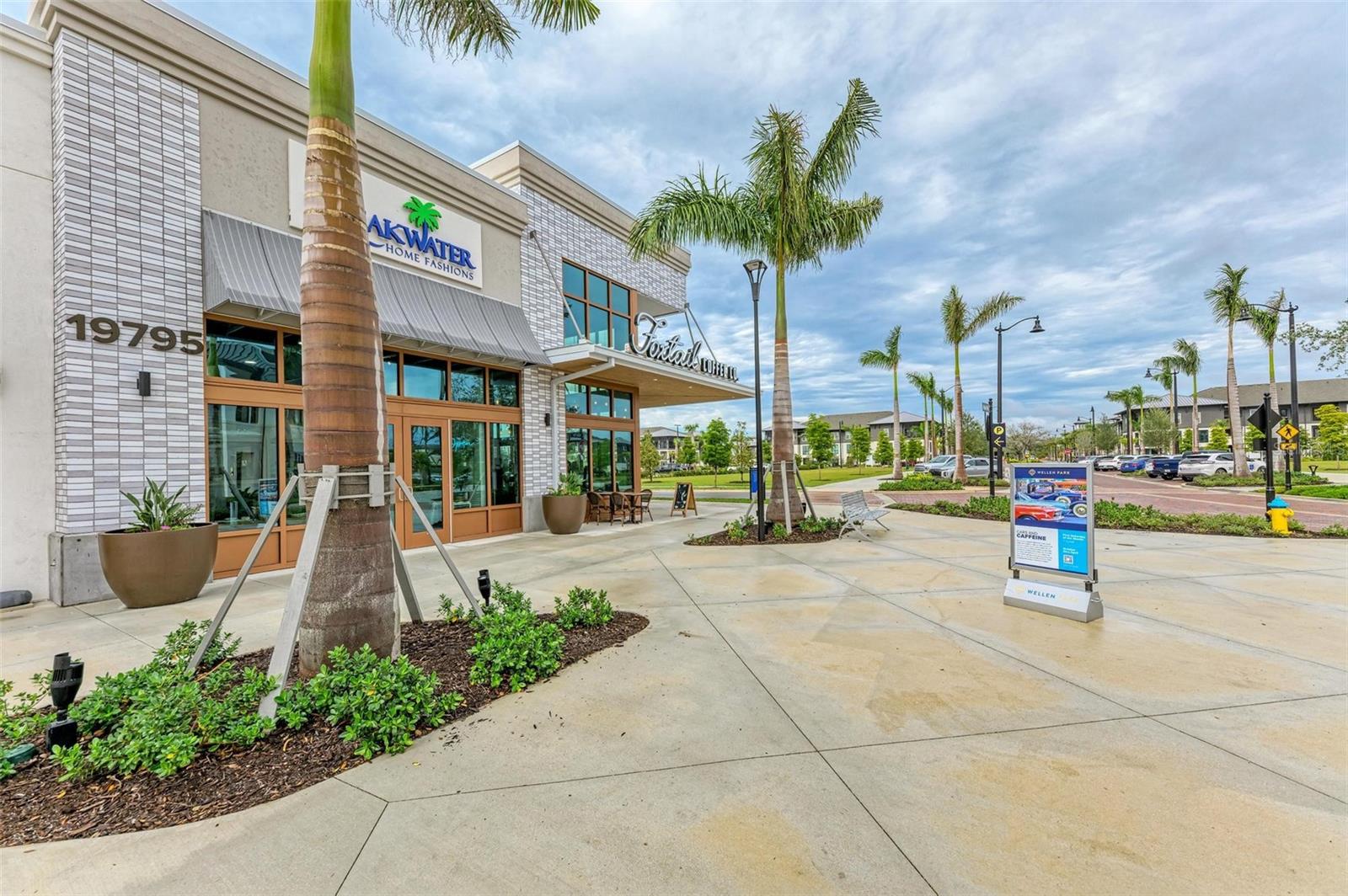 PORT CHARLOTTE SUB 33 - Land