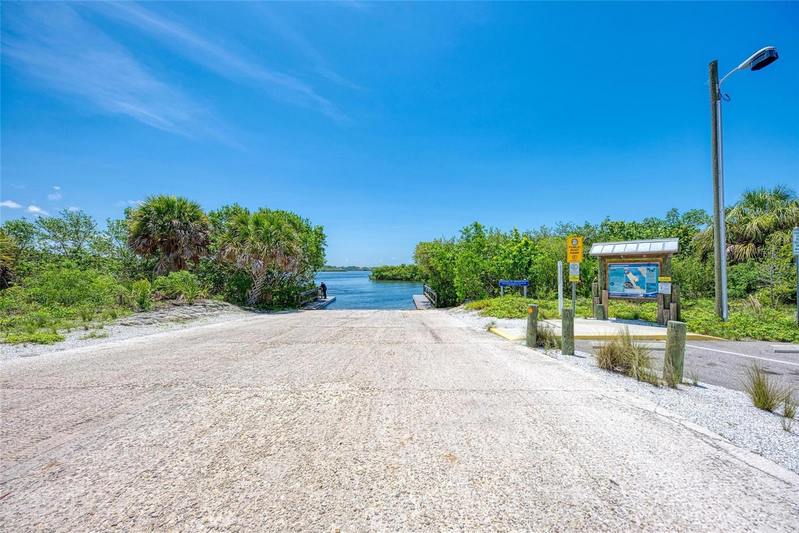 PORT CHARLOTTE SUB 33 - Land