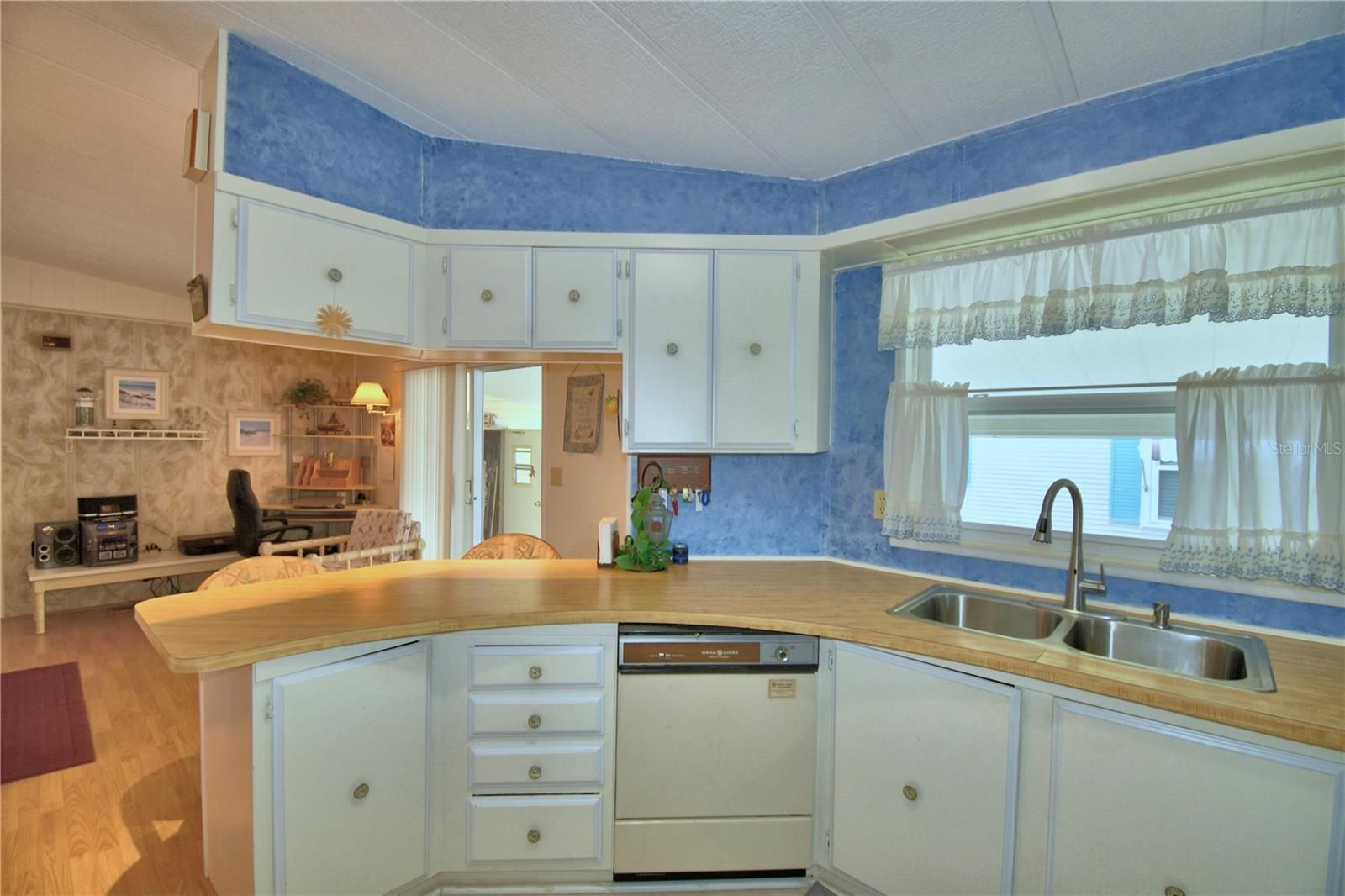 OAKWOOD ESTATES - Residential