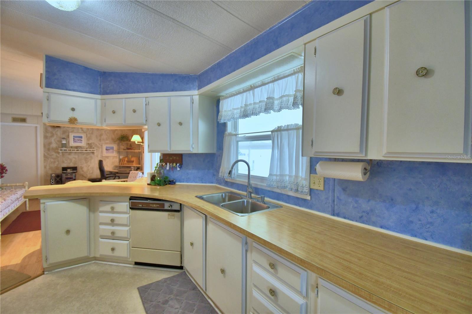 OAKWOOD ESTATES - Residential