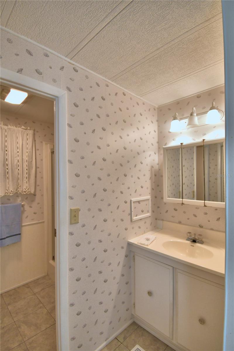 OAKWOOD ESTATES - Residential