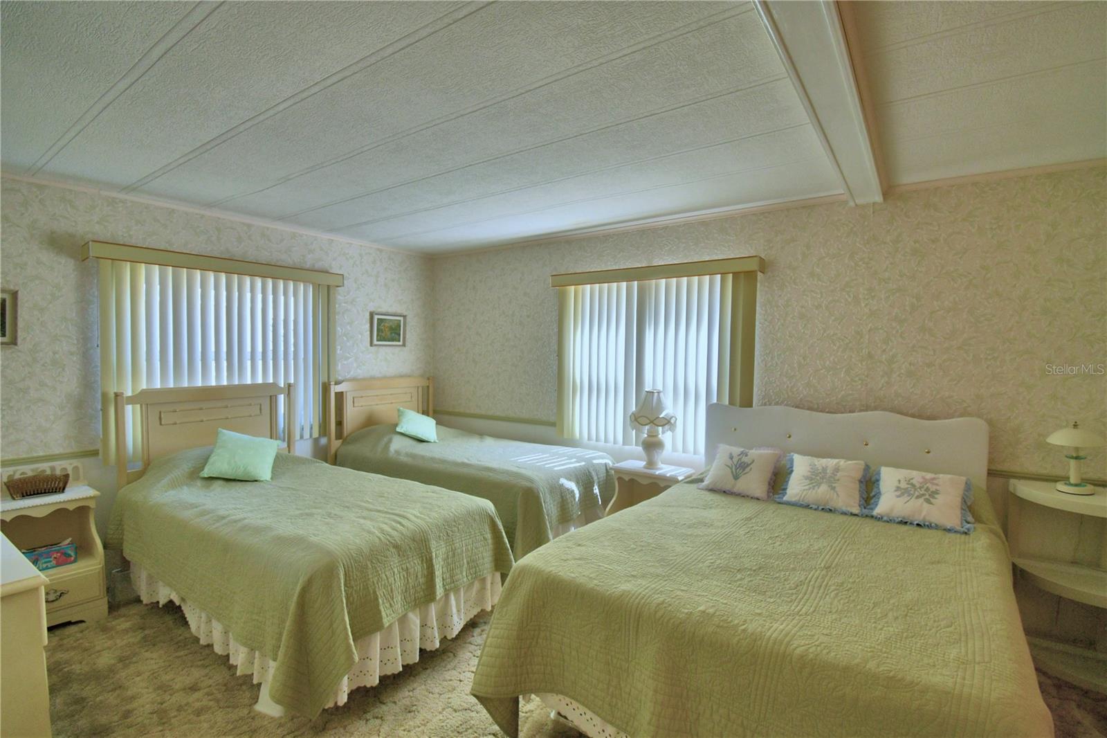 OAKWOOD ESTATES - Residential