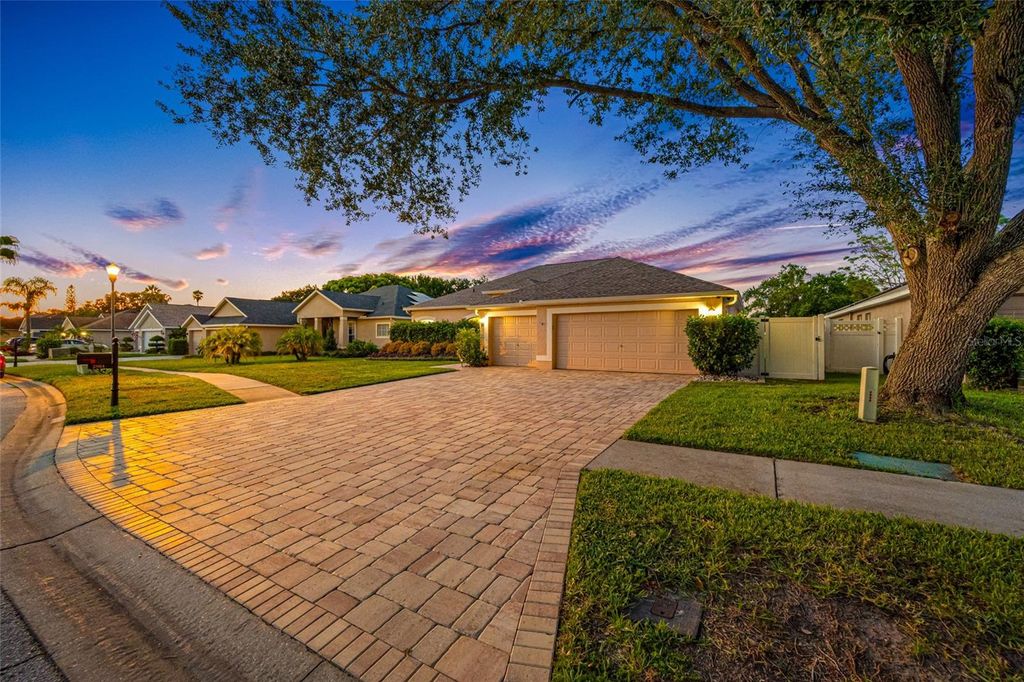 Photo of 2864 Duncan Tree Circle, Valrico, FL 33594 (MLS # TB8423106)