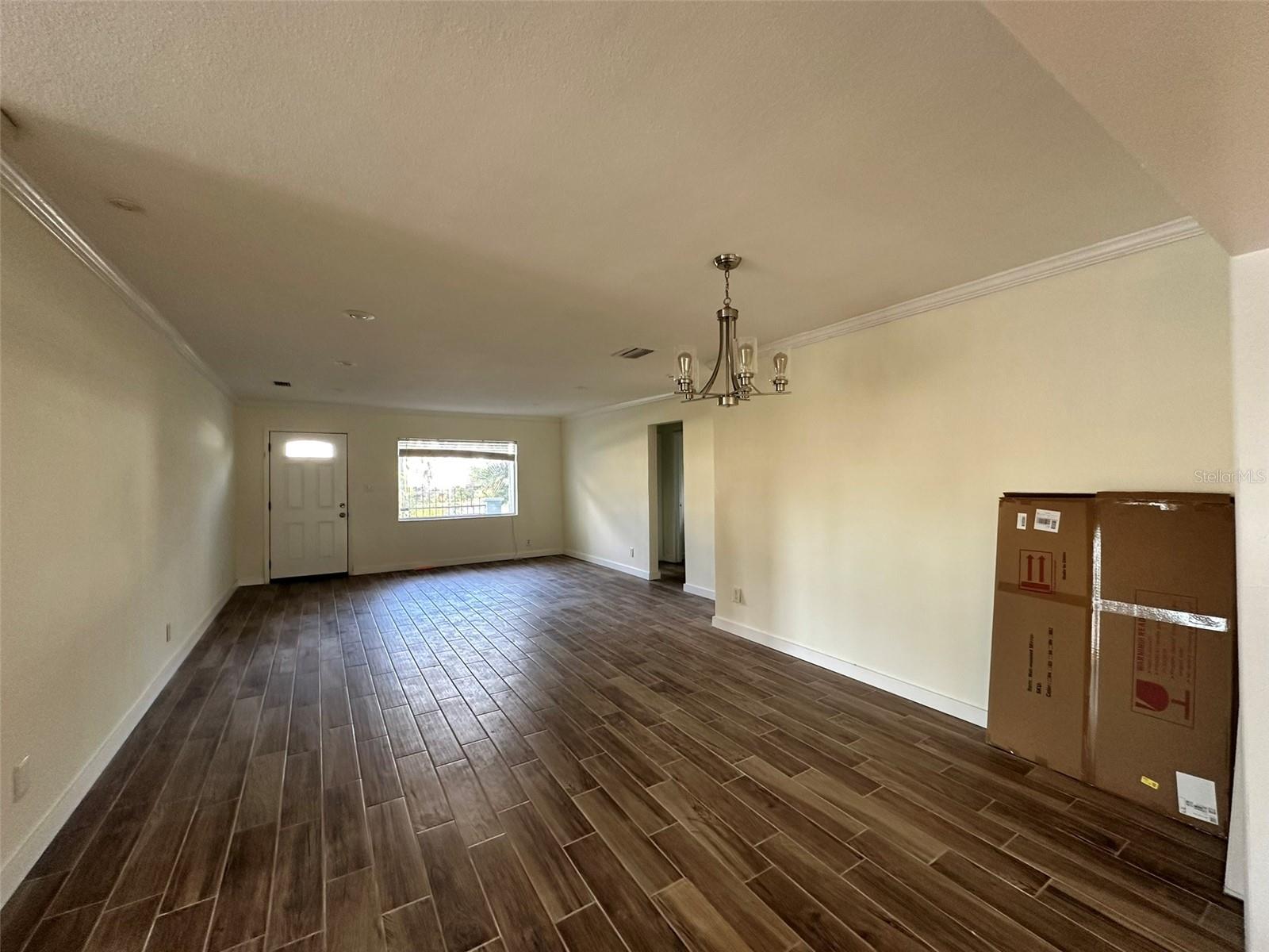 SUNSET PARK - Residential Lease