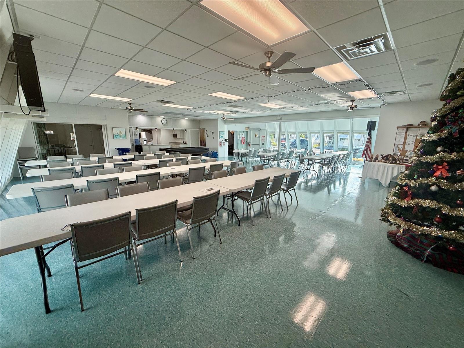 MOBILE ESTATES - Land