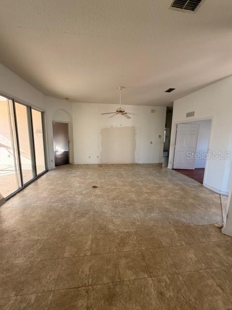 OVERLOOK/STONECREST UN 03 - Residential