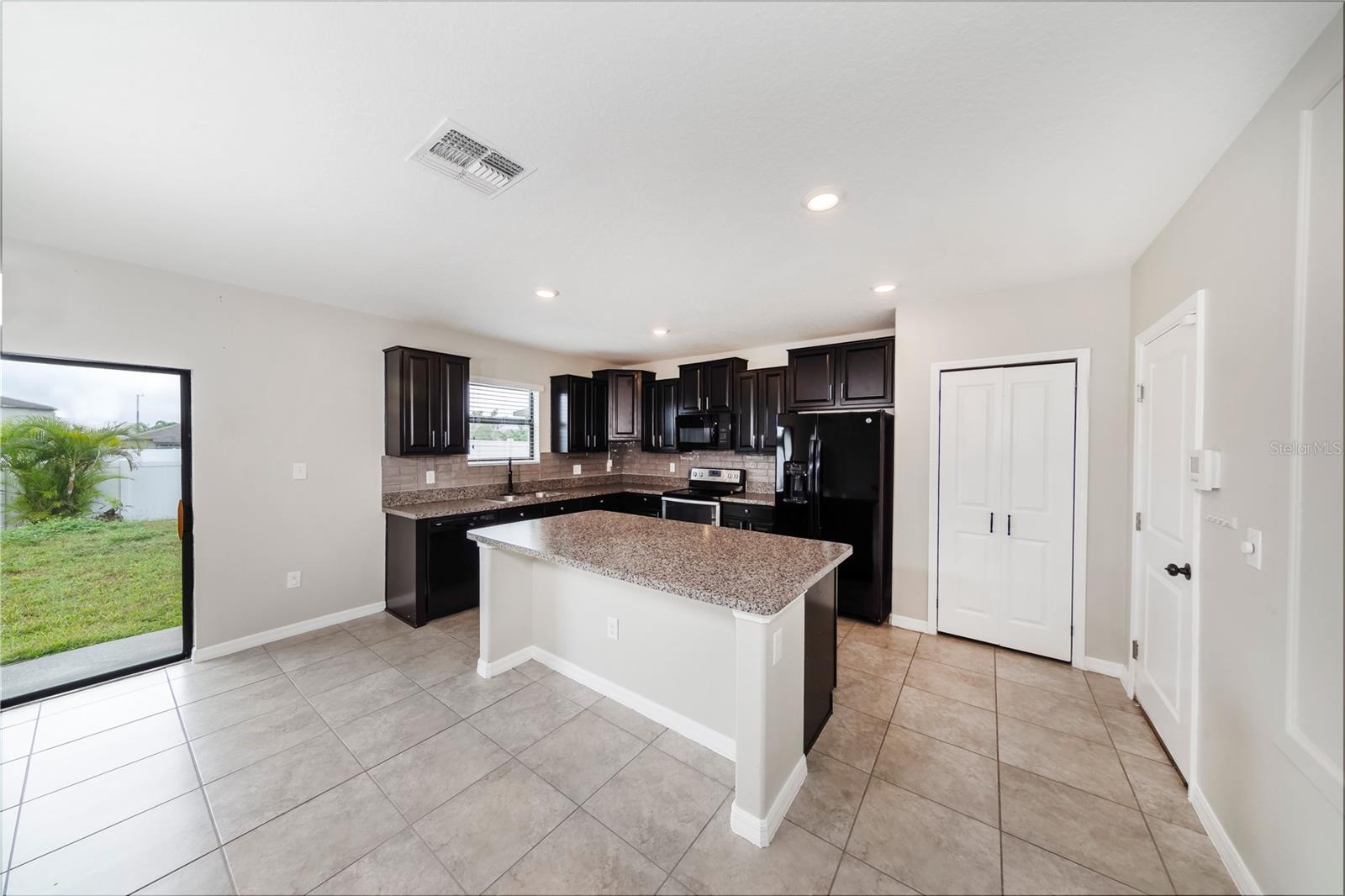 AYERSWORTH GLEN PH 3C - Residential