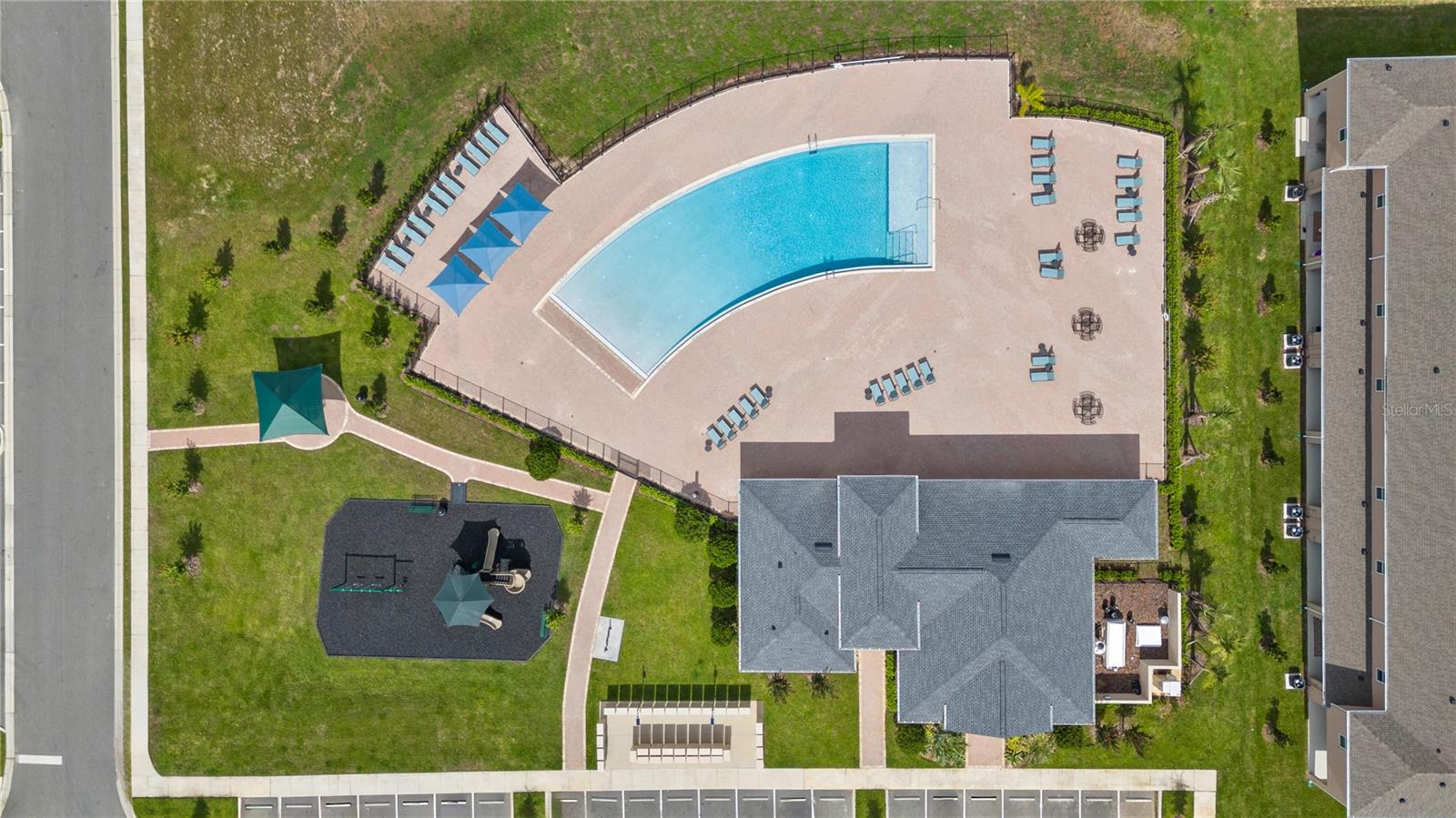 BRENTWOOD TH - Residential