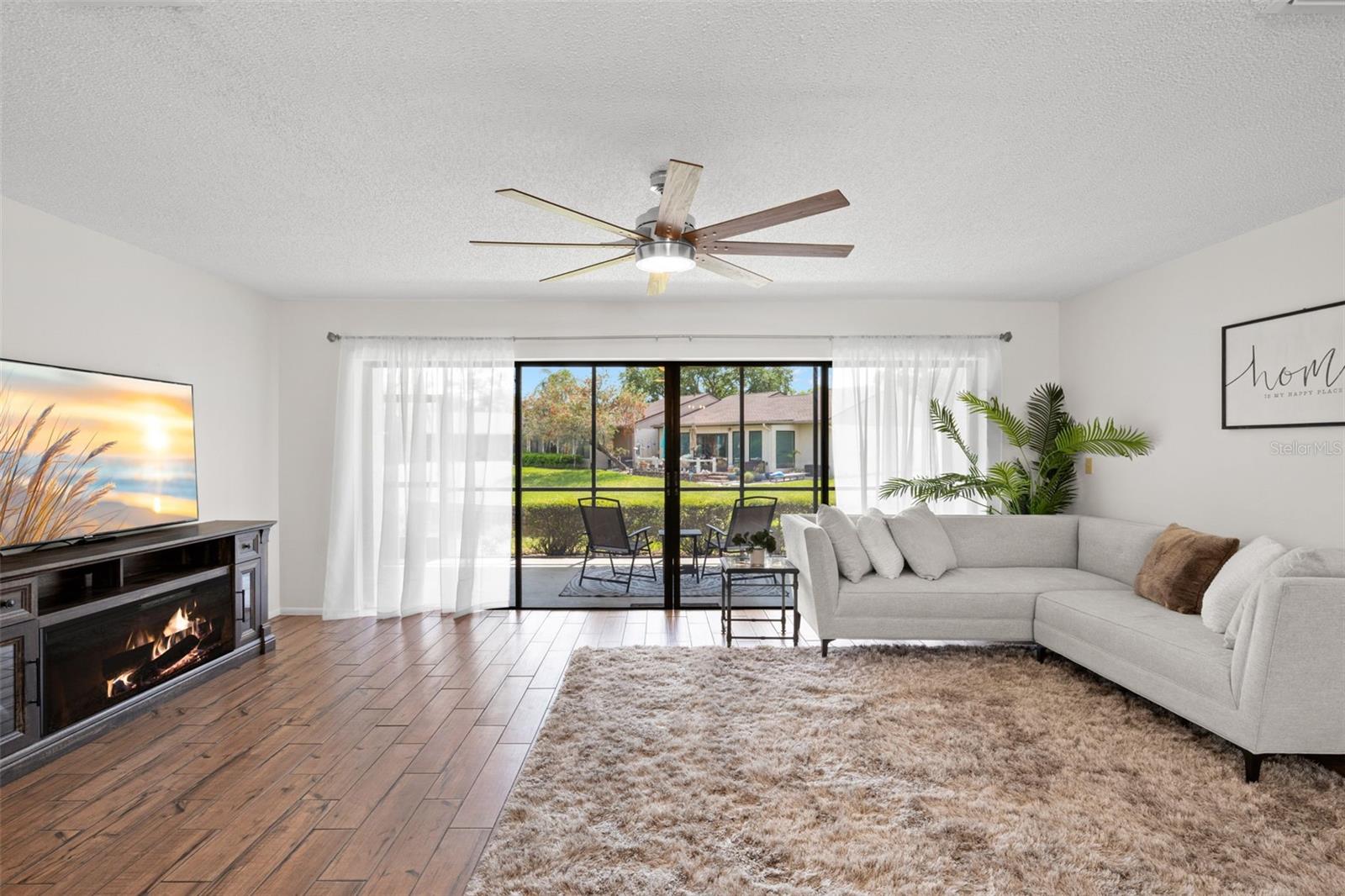 EAST LAKE WOODLANDS CLUSTER HOMES - Residential