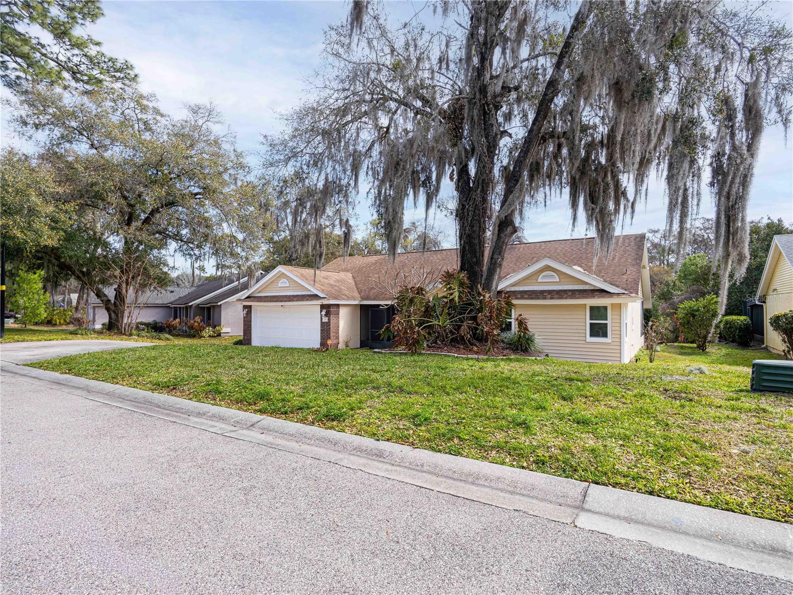 1167 WOODLAND TERRACE TRAIL