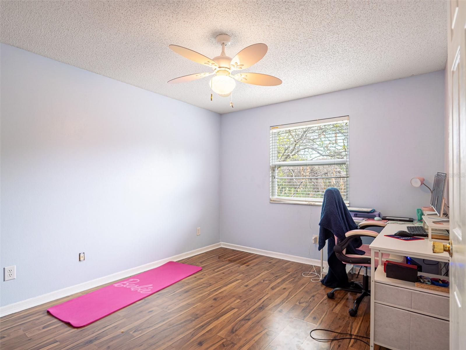 COUNTRY CREEK WOODLAND TERRACE - Residential