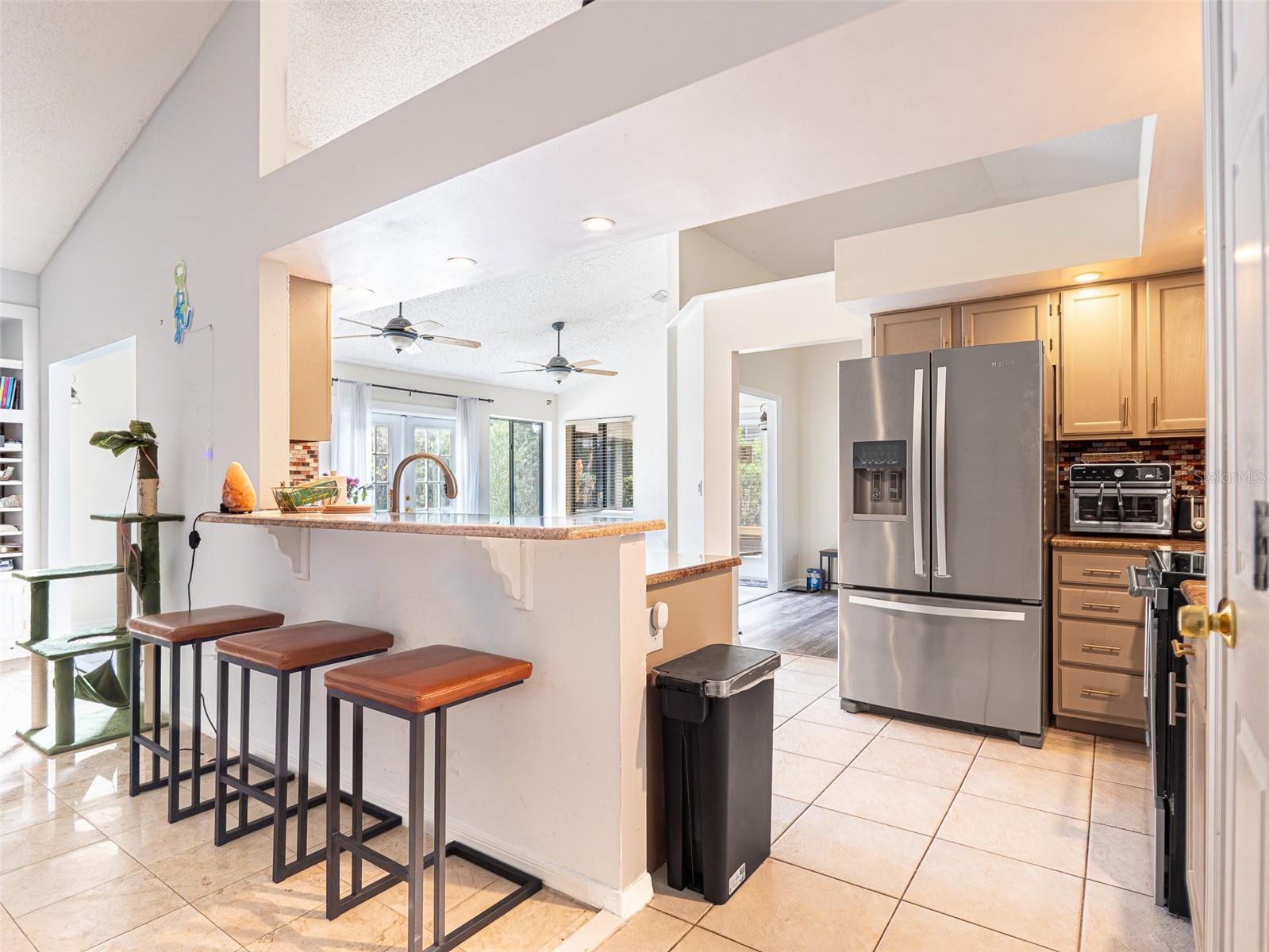 COUNTRY CREEK WOODLAND TERRACE - Residential