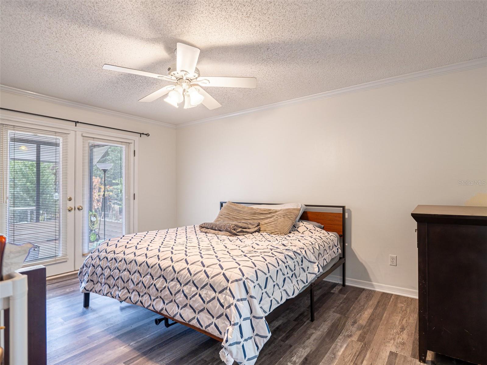 COUNTRY CREEK WOODLAND TERRACE - Residential