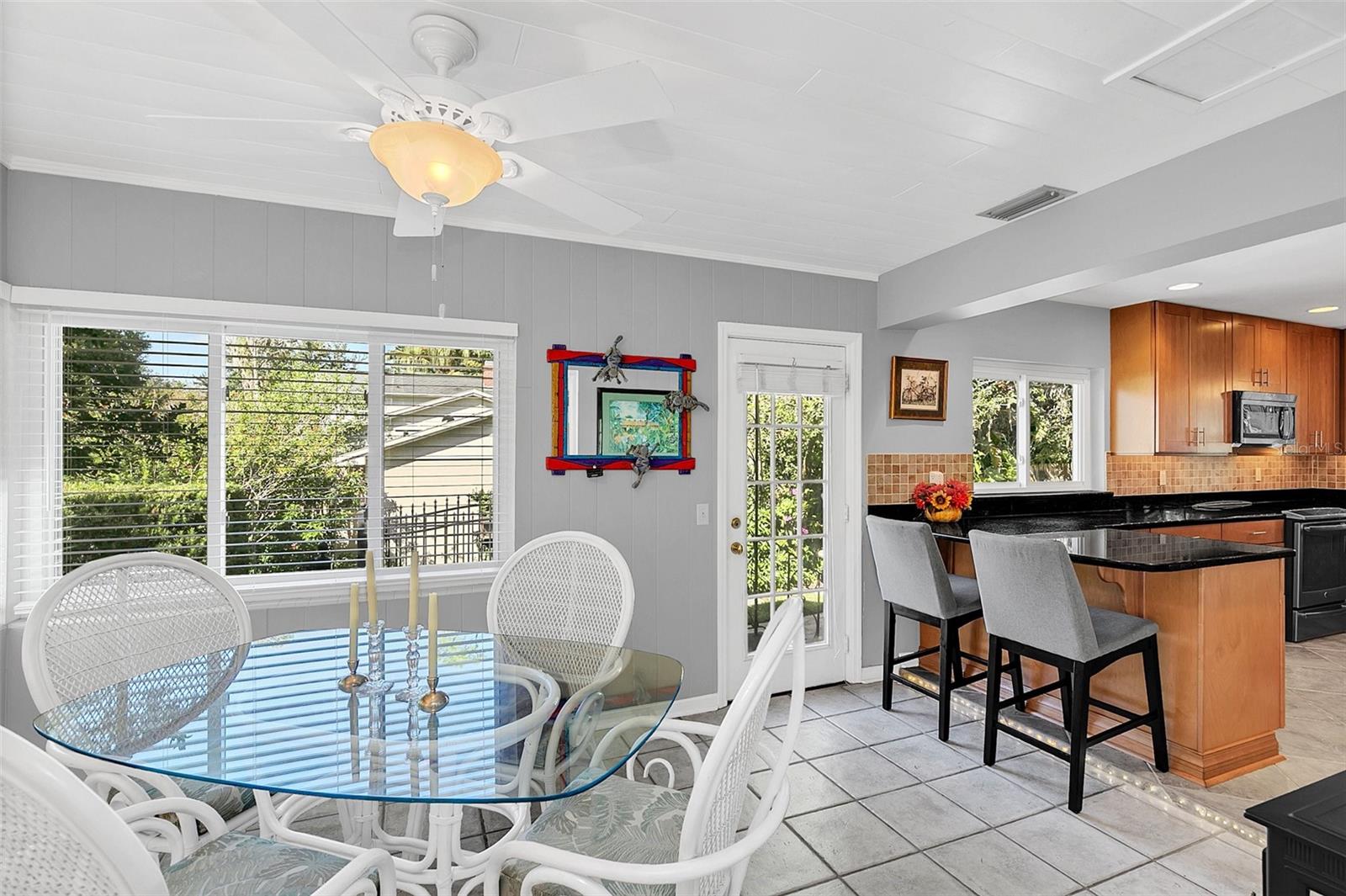 CHARMONT - Residential