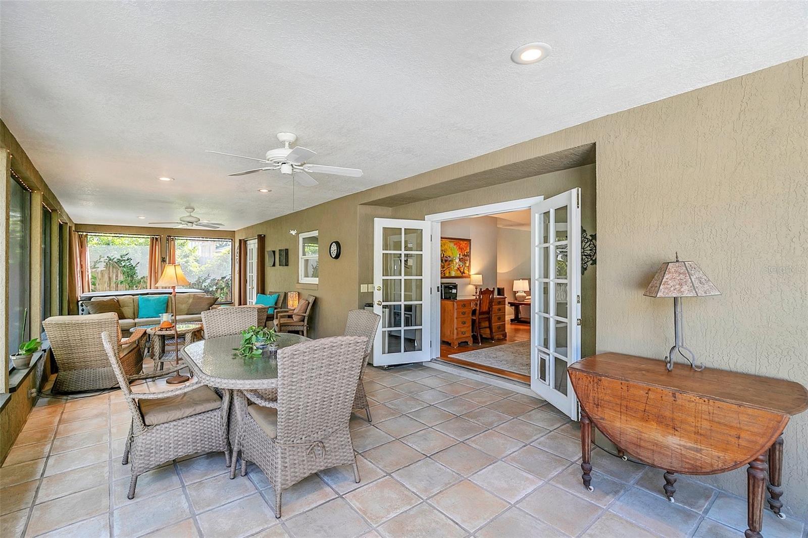 CHARMONT - Residential