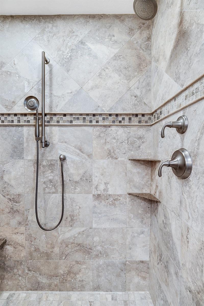 CHARMONT - Residential