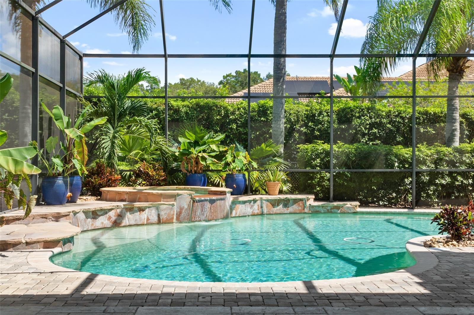 KEYSTONE SHORES ESTATES - Residential