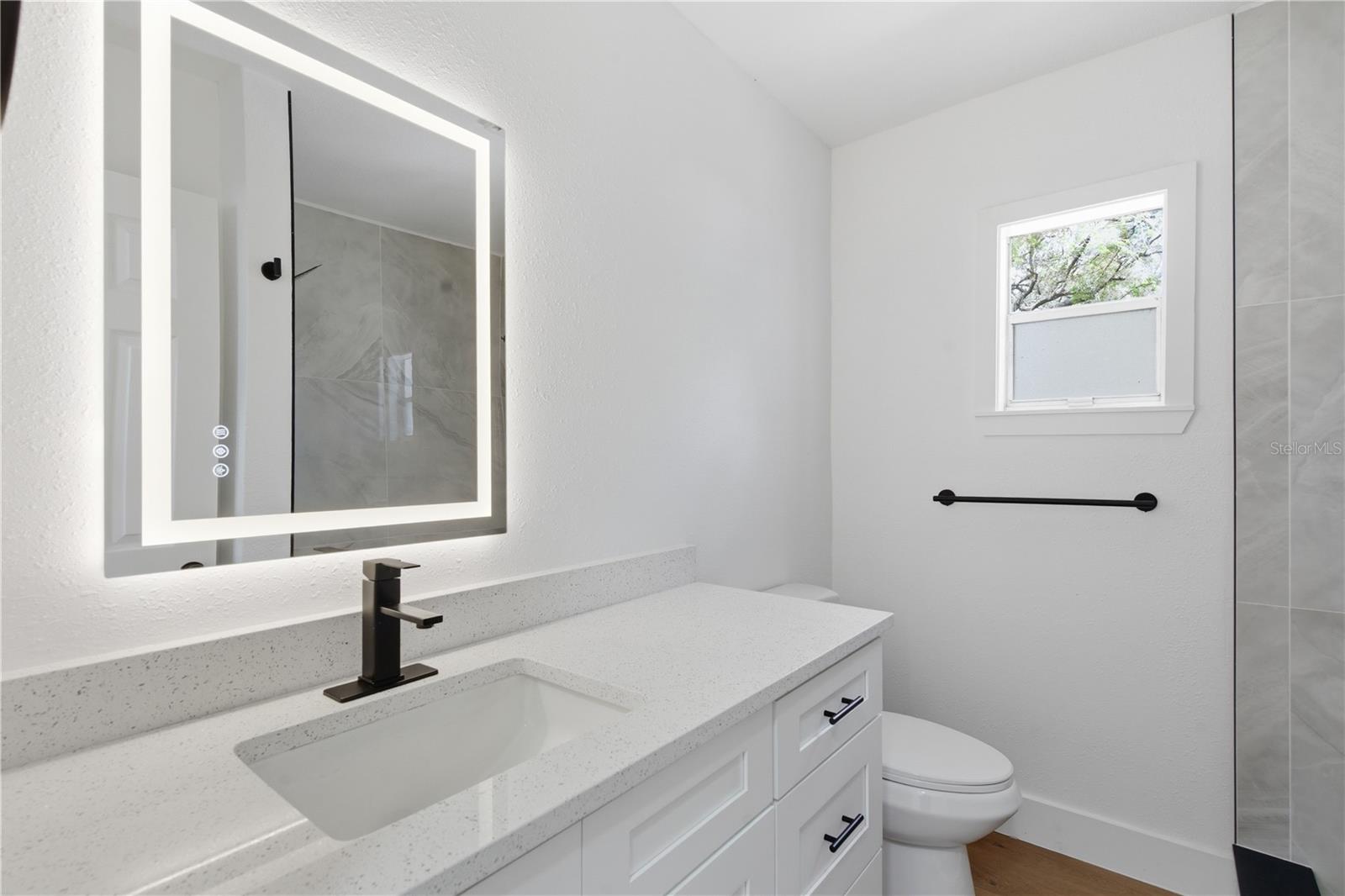 HAMNERS W E FOREST ACRES - Residential