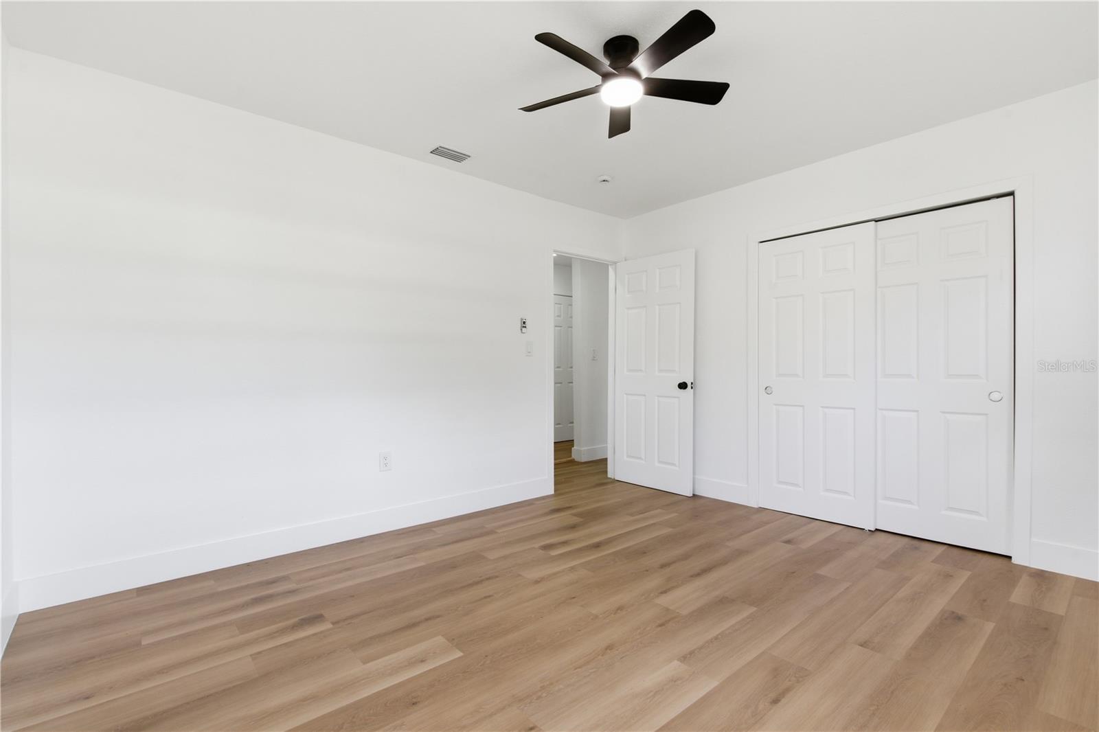 HAMNERS W E FOREST ACRES - Residential