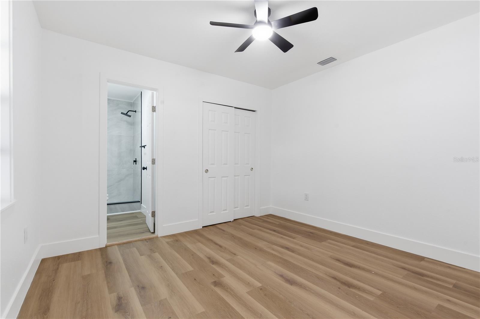 HAMNERS W E FOREST ACRES - Residential