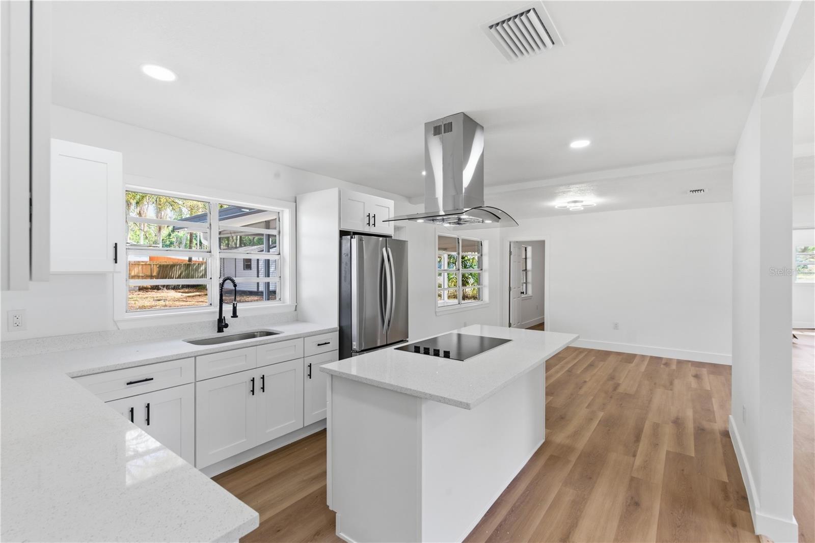 HAMNERS W E FOREST ACRES - Residential