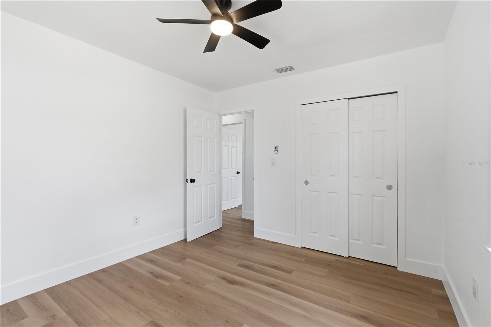 HAMNERS W E FOREST ACRES - Residential