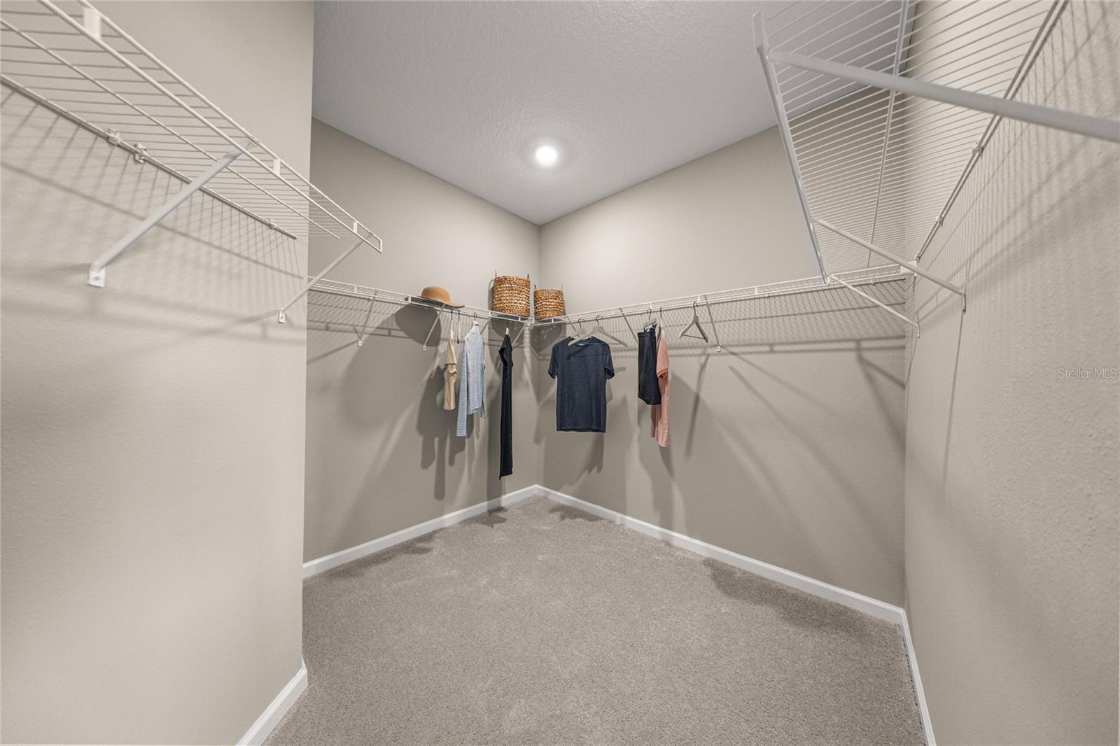 PIONEER RANCH - Residential